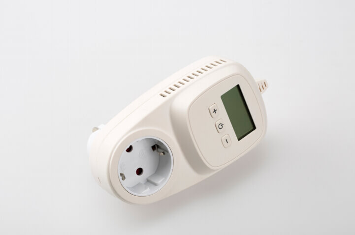 sd_t4001_plug_in_thermostat